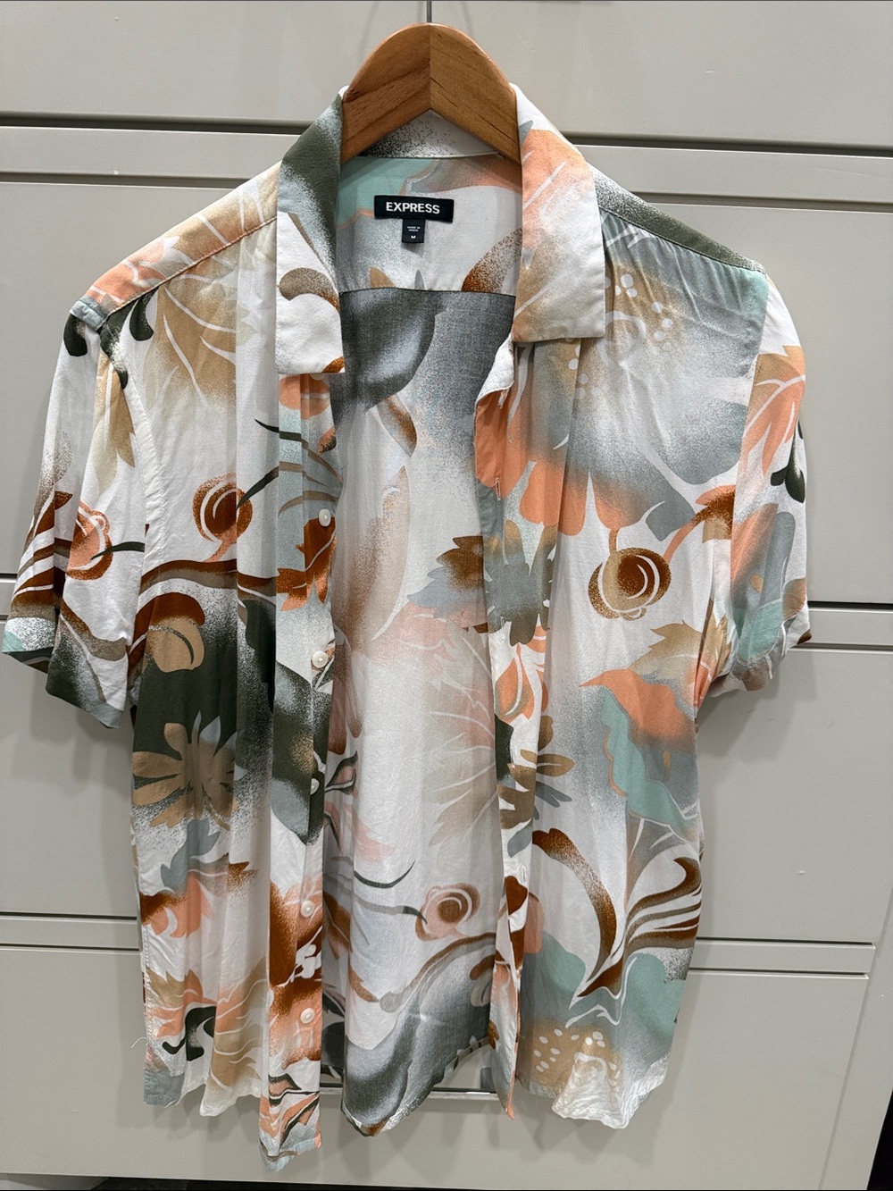 Express Men’s Short Sleeve Floral Button-Up Shirt - White Multi